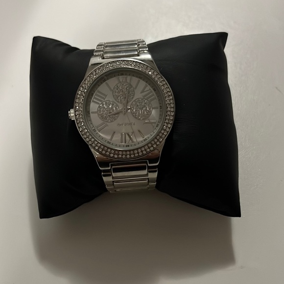 bebe Accessories - Nices watch never been used